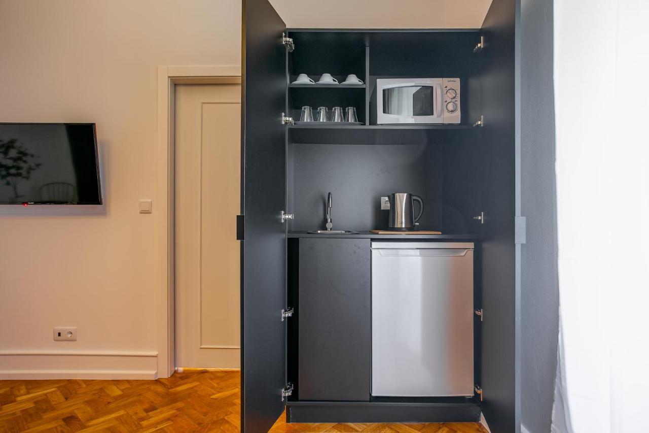 Apartamento Home Out Rooms & Apartments