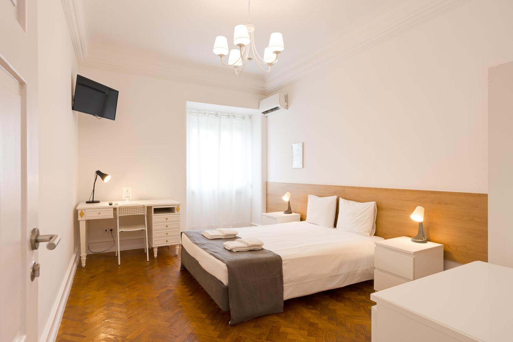 Apartamento Home Out Rooms & Apartments