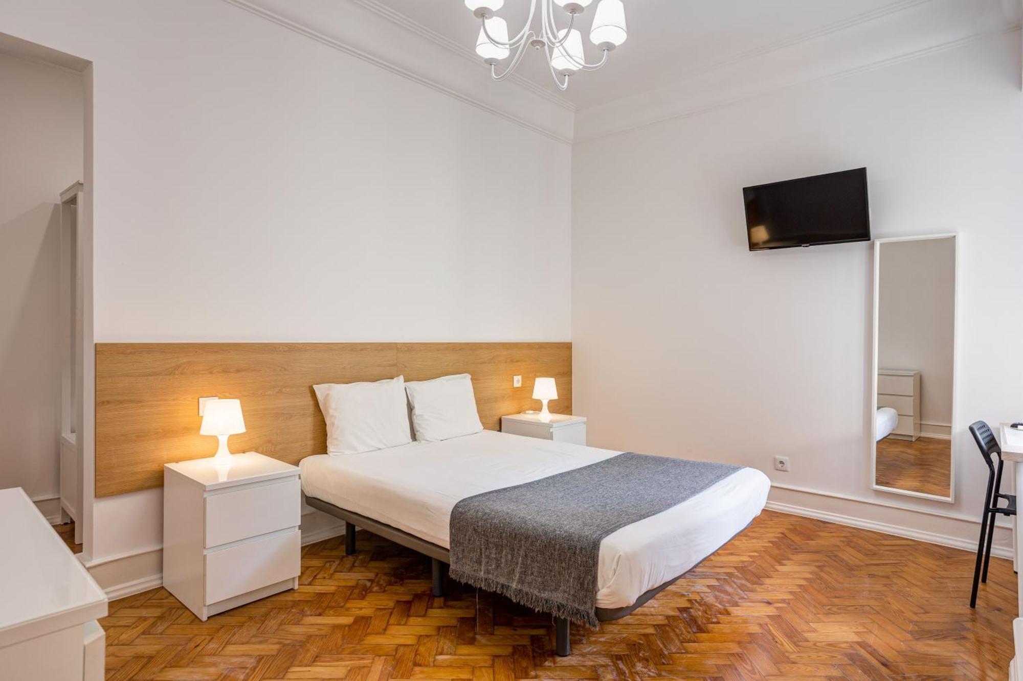 Apartamento Home Out Rooms & Apartments *